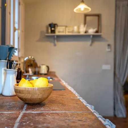 Romantica Lofts *